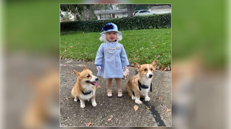 Jalayne Sutherland i her Queen of England costume. CONTRIBUTED