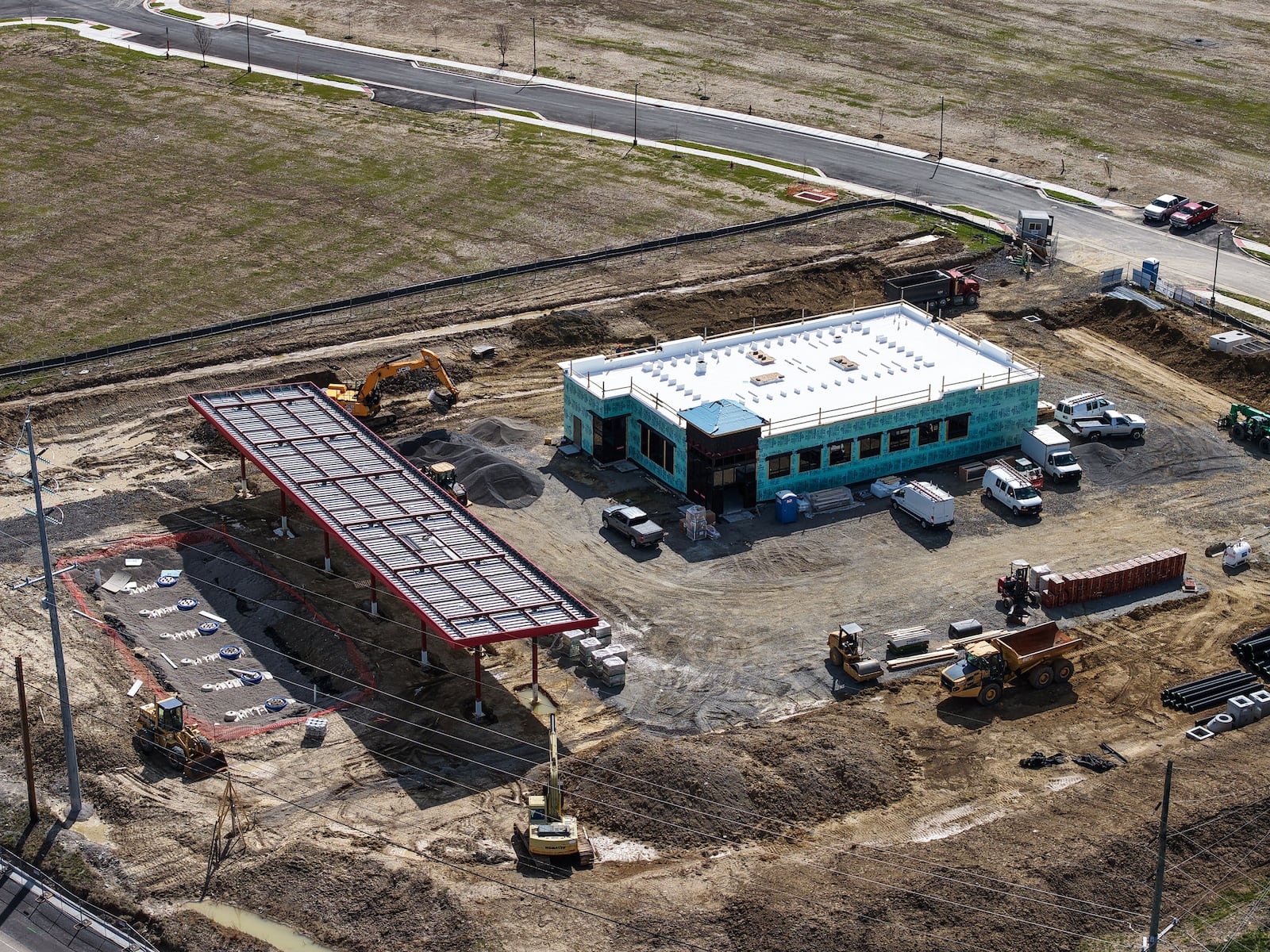Renaissance Pointe, a $200 million project which broke ground in June 2024, is the culmination of five years of planning between the city of Middletown, Warren County Port Authority and Woodard Development. A Sheetz gas station, shown here, is under construction. NICK GRAHAM/STAFF