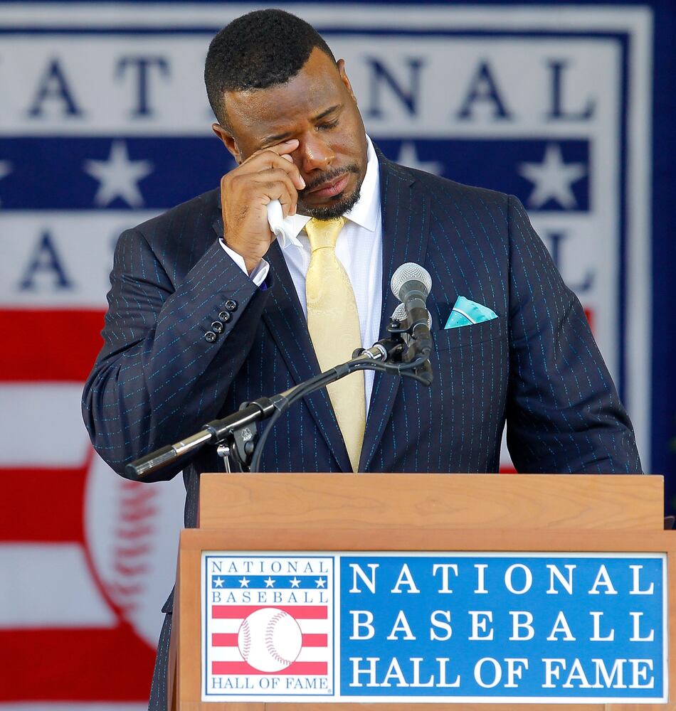 Ken Griffey Jr. inducted into Baseball Hall of Fame