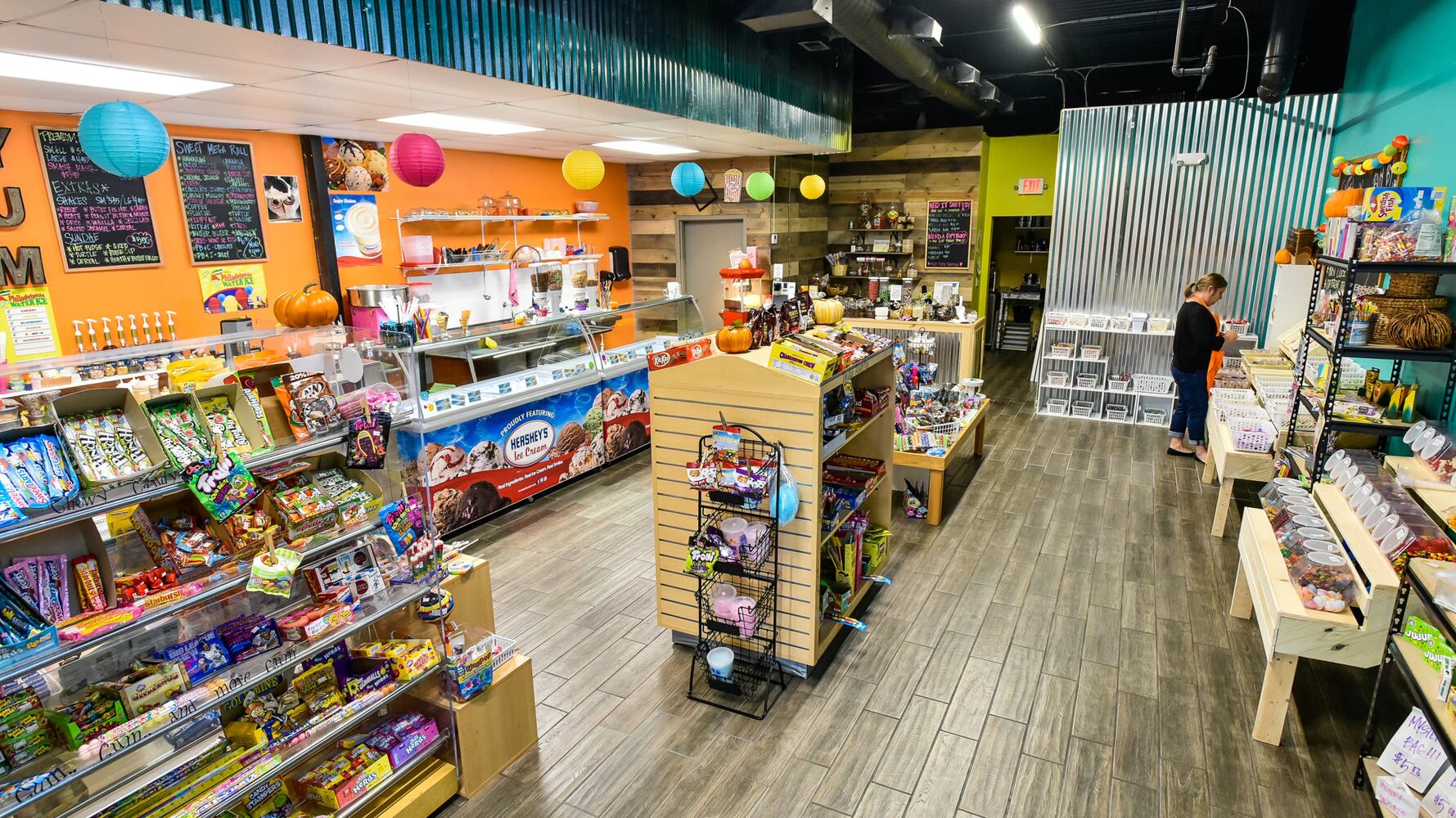 Candy Stash Sweets and Treats open in Liberty Township