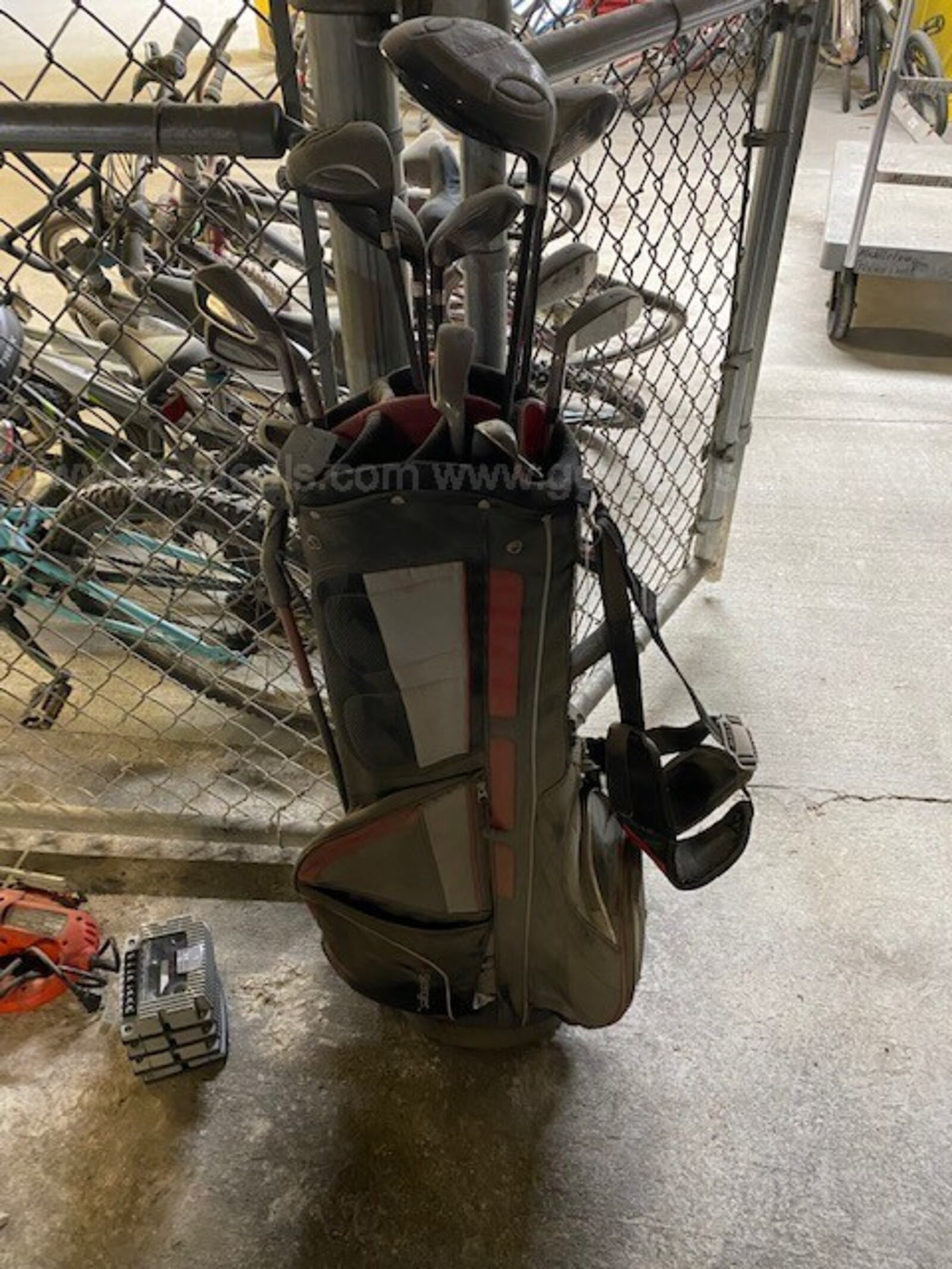 40 items from the Middletown police property room are up for auction at GovDeals.