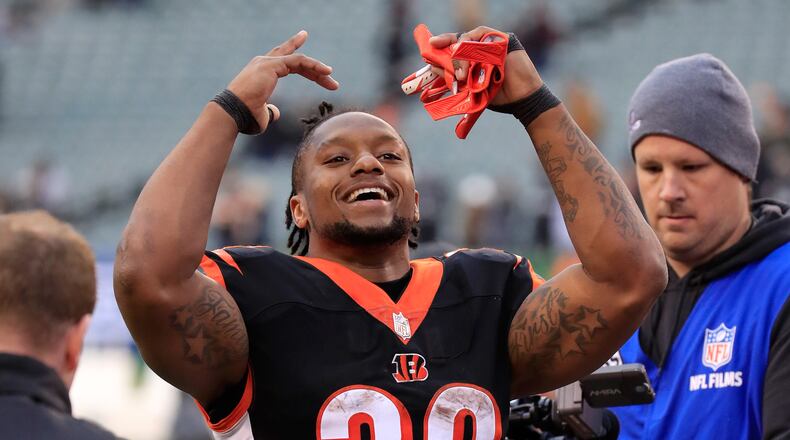 CINCINNATI, OH - DECEMBER 16: Joe Mixon #28 of the Cincinnati Bengals celebrtaes after the game against the Oakland Raiders at Paul Brown Stadium on December 16, 2018 in Cincinnati, Ohio. (Photo by Andy Lyons/Getty Images)