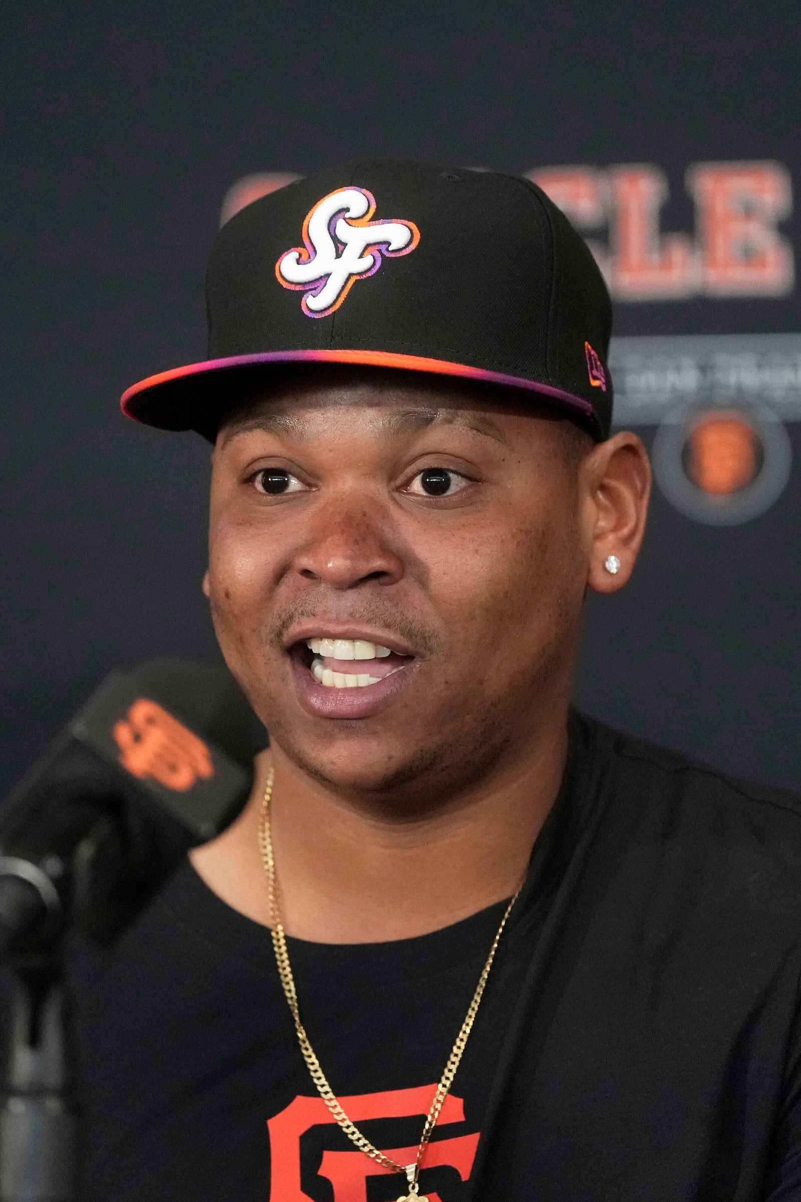 San Francisco Giants' Rafael Devers speaks at a news conference before a baseball game against the Cleveland Guardians in San Francisco, Tuesday, June 17, 2025. (AP Photo/Jeff Chiu)