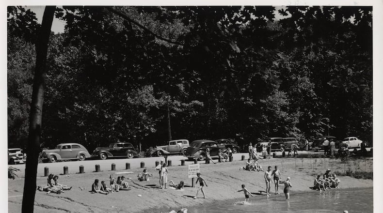Photo from the heat wave of 1934, location is not specified. Credit: Ohio History Collection