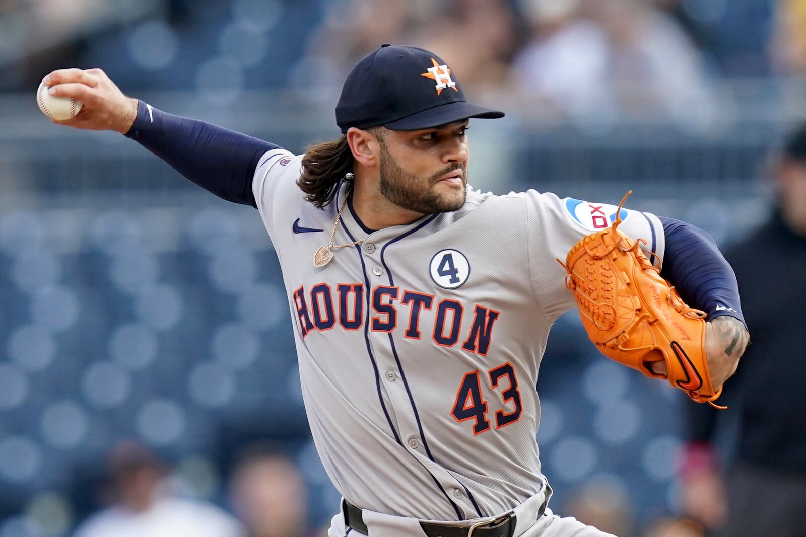 Houston Astros pitcher Lance McCullers Jr. delivers during the first inning of a baseball game against the Pittsburgh Pirates Tuesday, June 3, 2025, in Pittsburgh. (AP Photo/Matt Freed)