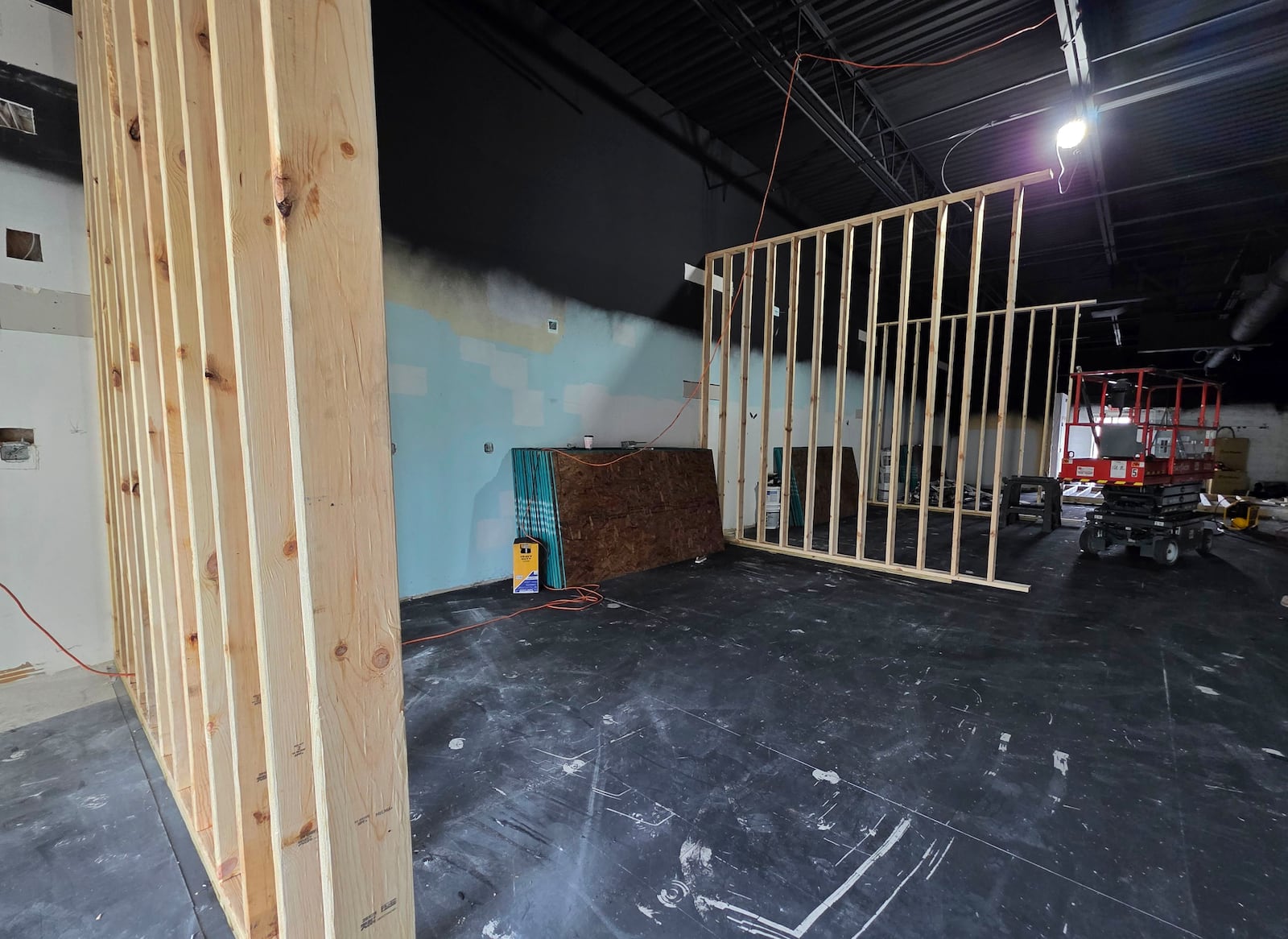 Construction has started on Ready Golf 4K indoor golf simulator on Highland Pointe Drive in West Chester Township. NICK GRAHAM/STAFF