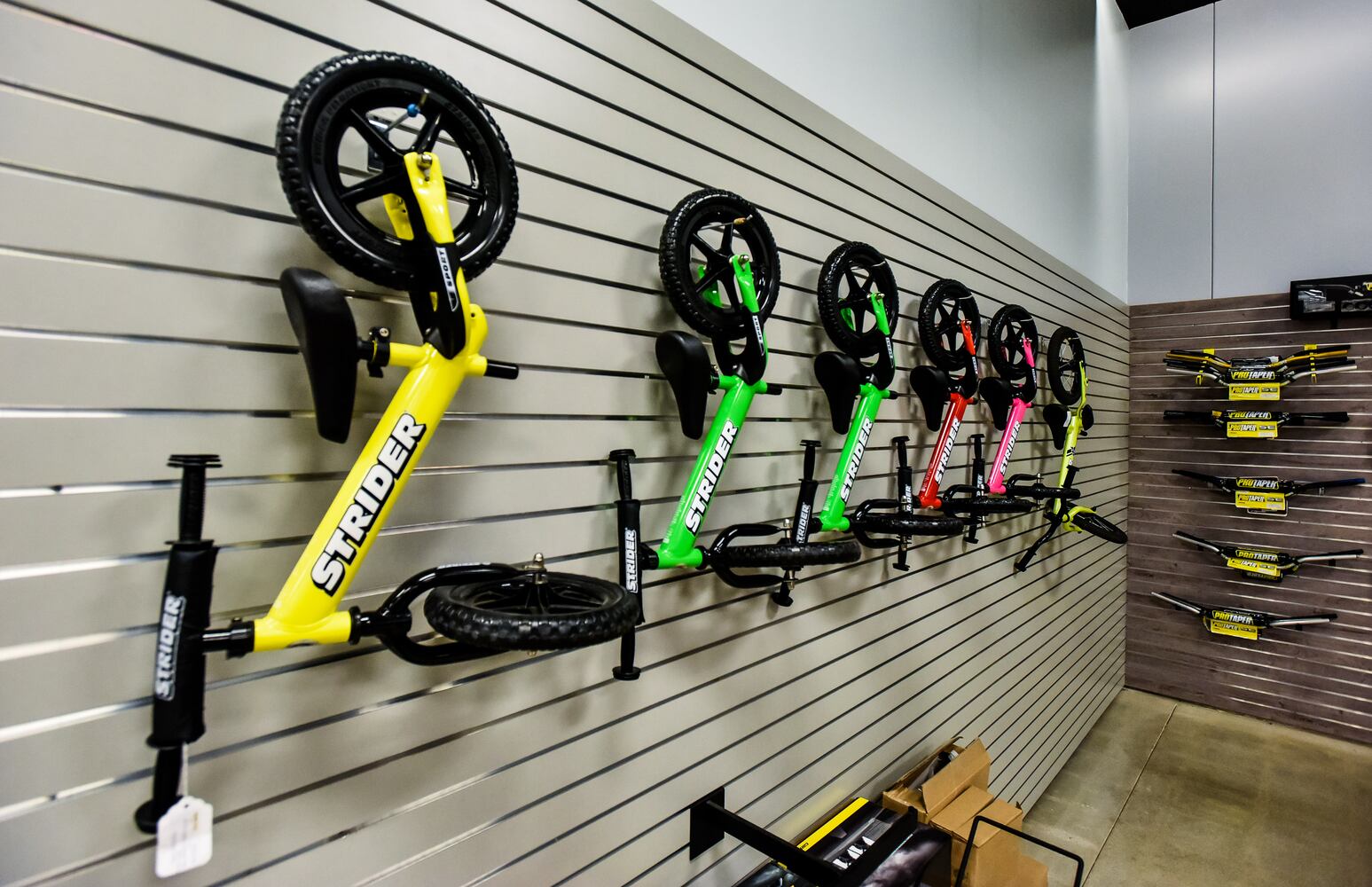Octane Outlet motorcycle and powersports dealer now open in Middletown