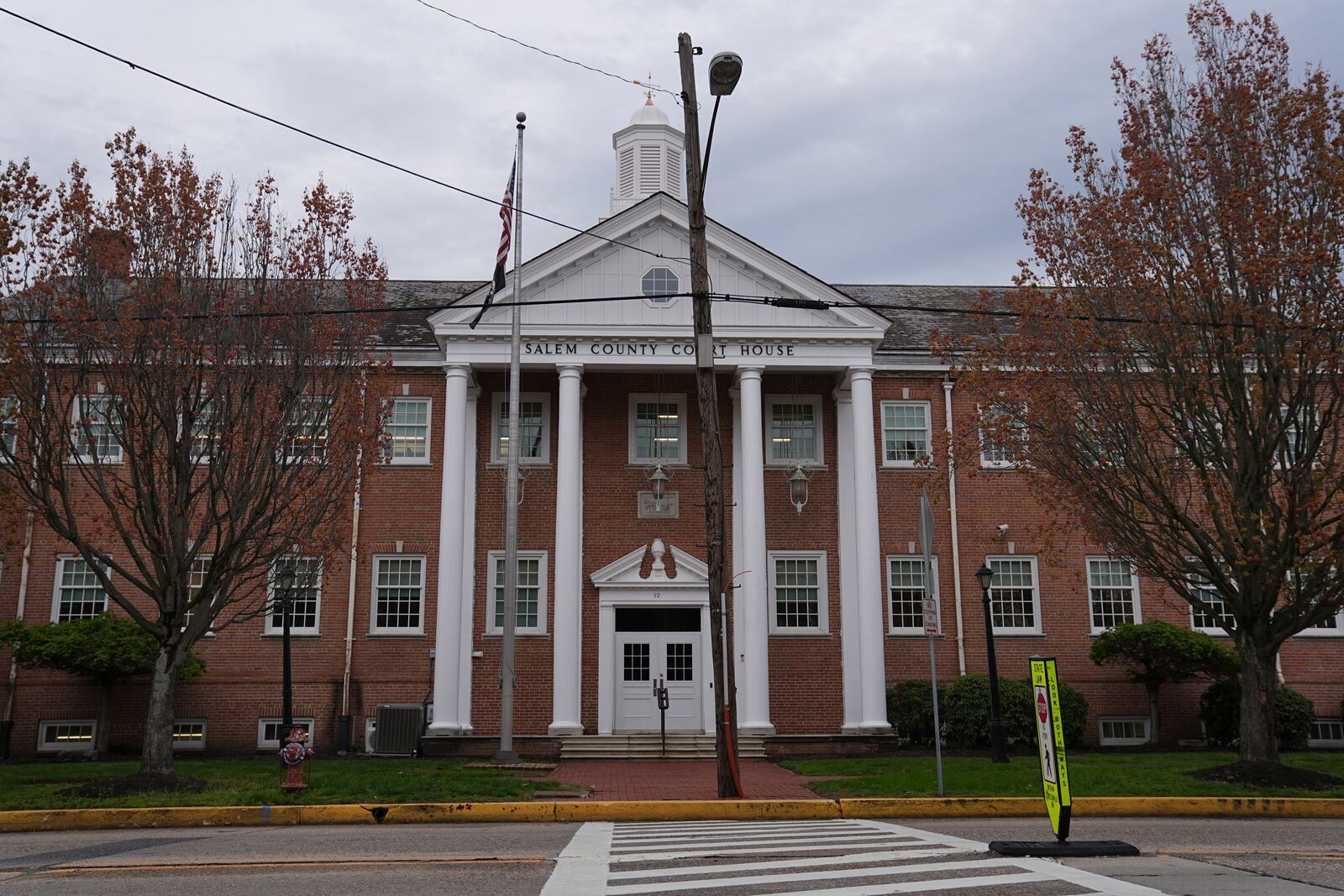 The county courthouse in Salem, N.J., is seen Tuesday, April 15, 2025 before the appearance of Sean M. Higgins, the driver charged with killing NHL hockey player Johnny Gaudreau and his brother Matthew while they were bicycling. (AP Photo/Matt Rourke)
