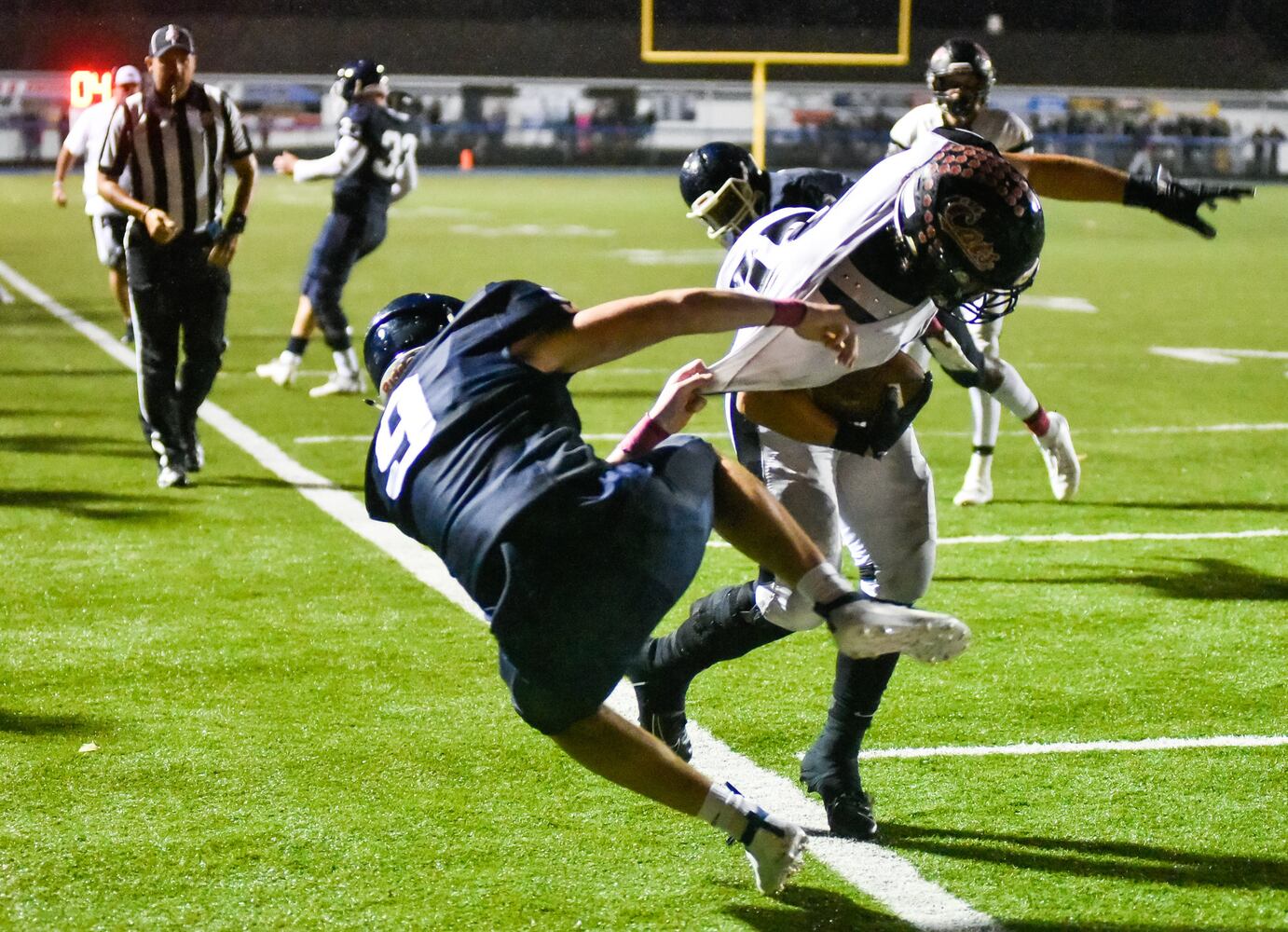 Franklin football beats Valley View Friday, Oct. 11