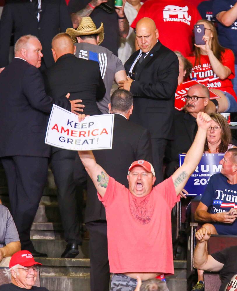 PHOTOS President Donald Trump Keep America Great Rally