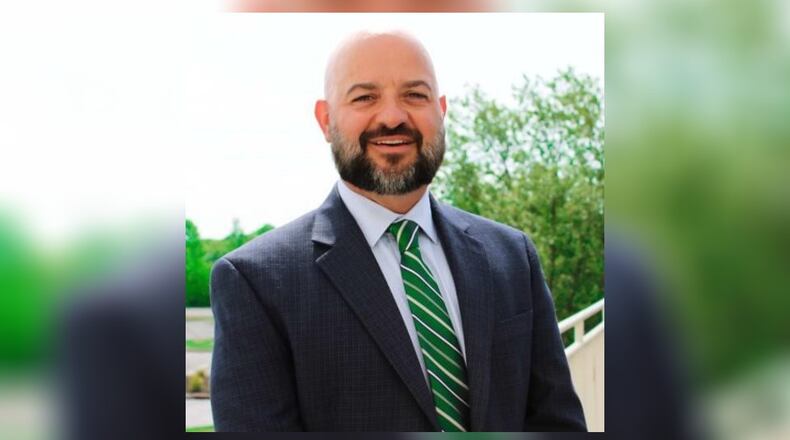 Ohio’s largest high school here is losing its leader. Mason High School Principal Robert Dodd has announced this is his last school year as head of the 3,400-student school, which is the most populous in the state. Dodd said his family’s move from the community prompted his decision to leave his position in the spring. CONTRIBUTED