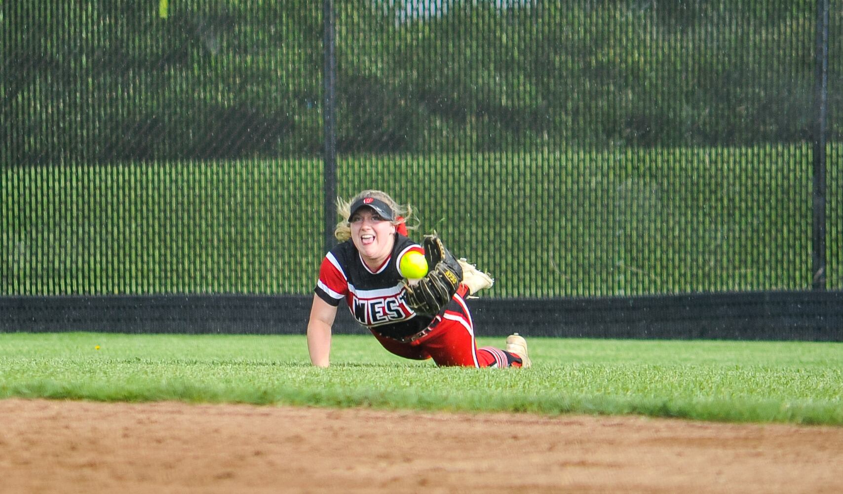 Lakota West beats Fairfield in D-1 district softball championship