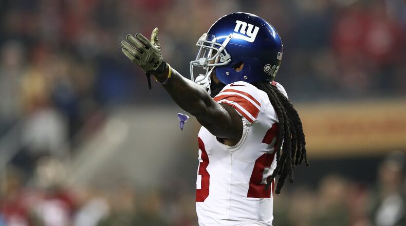SANTA CLARA, CA - NOVEMBER 12: B.W. Webb #23 of the New York Giants reacts in the final moments of their NFL game against the San Francisco 49ers at Levi’s Stadium on November 12, 2018 in Santa Clara, California. (Photo by Ezra Shaw/Getty Images)