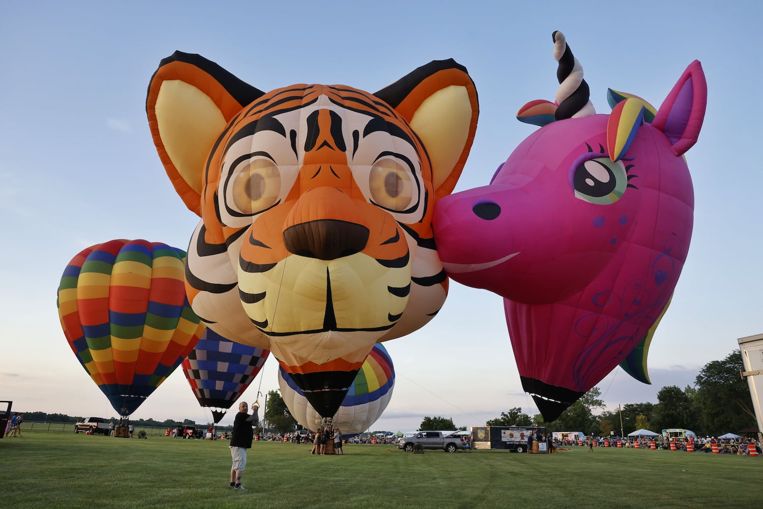 071825 The Ohio Challenge hot air balloon festival