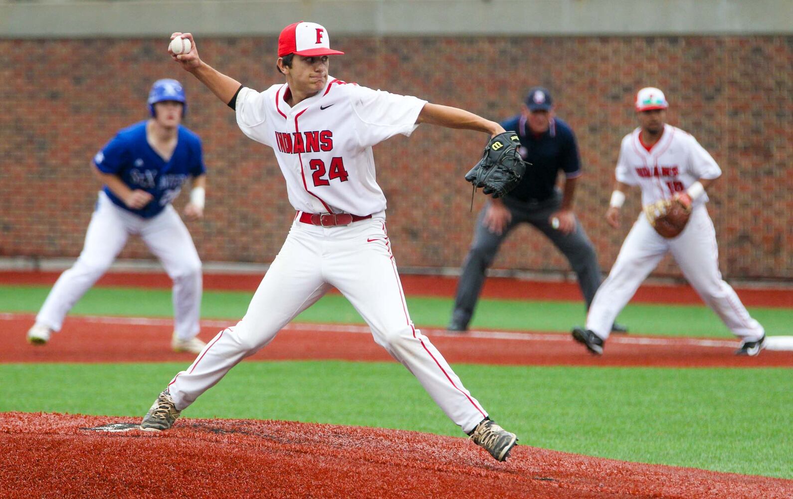 PHOTOS Fairfield vs St. X baseball