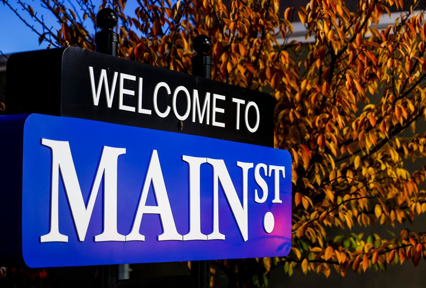 111921 Music on Main