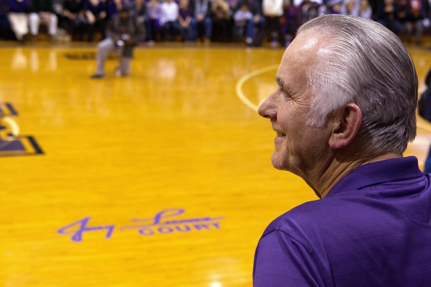Middies great Jerry Lucas shares memories of Wade E. Miller Gym