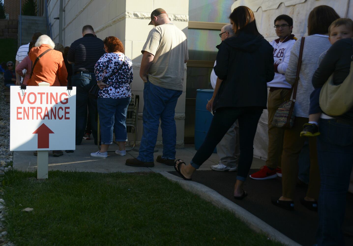 Early voting in Warren County