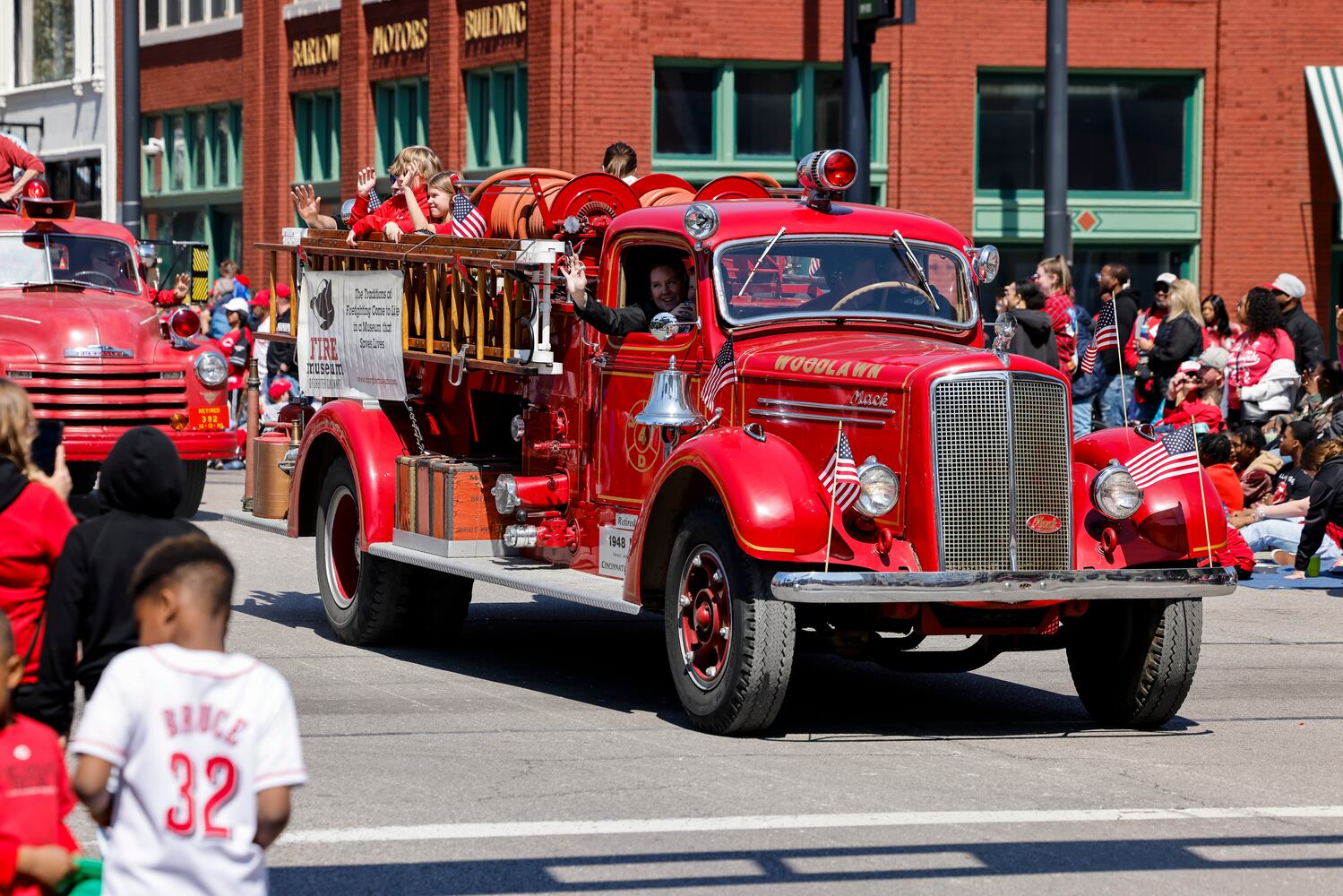 033023 Reds Parade