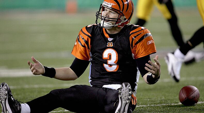 CINCINNATI - JANUARY 8: Jon Kitna #3 of the Cincinnati Bengals questions a call during the second half of the AFC Wild Card Playoff Game against the Pittsburgh Steelers at Paul Brown Stadium on January 8, 2006 in Cincinnati, Ohio. (Photo by Jonathan Daniel/Getty Images)