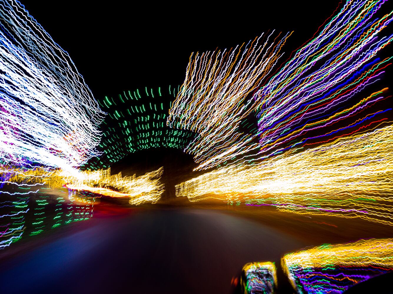 111920 Journey Borealis at Pyramid Hill drive-thru holiday light display