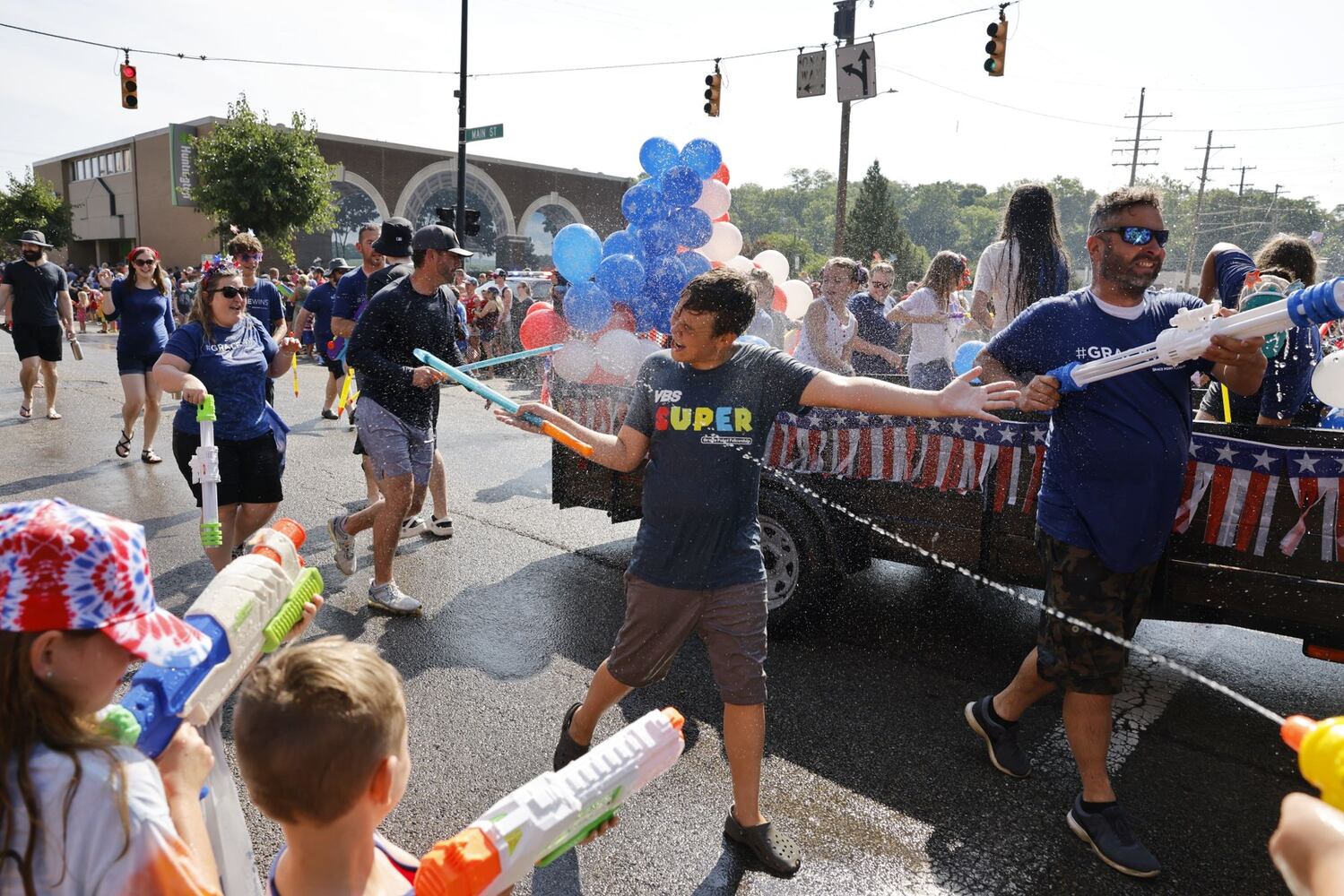 070423 Franklin parade
