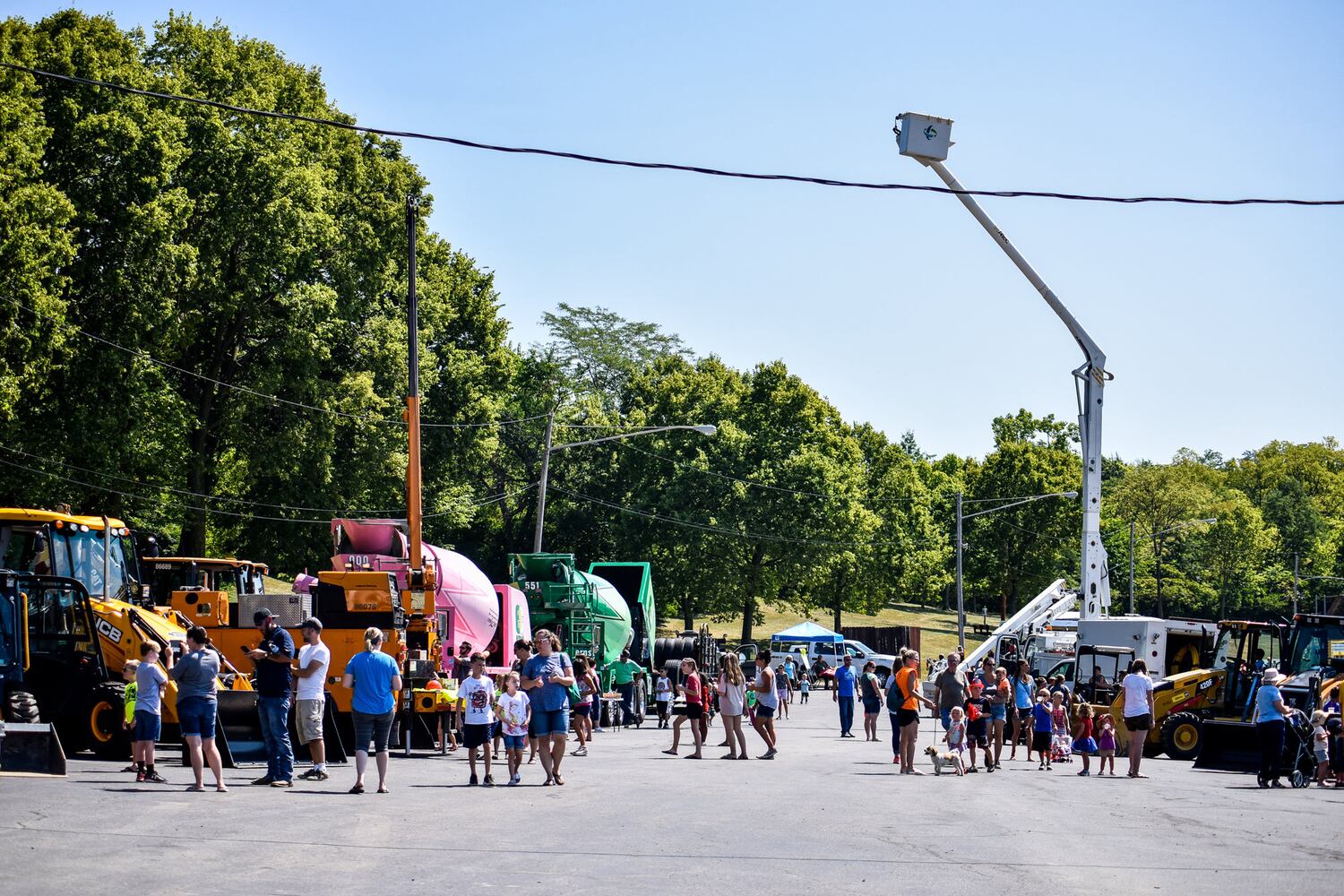 Hundreds attend Touch A Truck event in Monroe