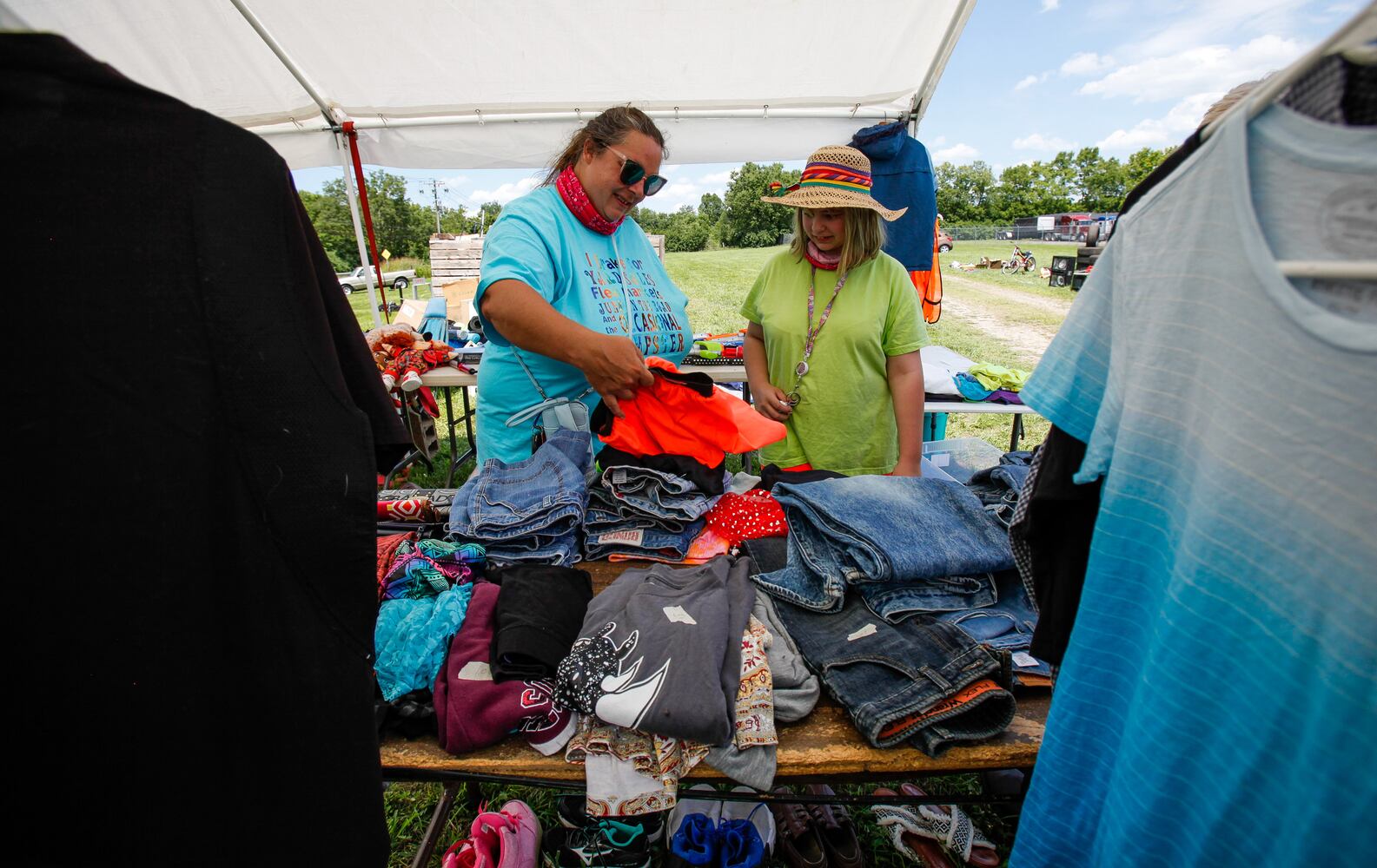 080720 yard sale