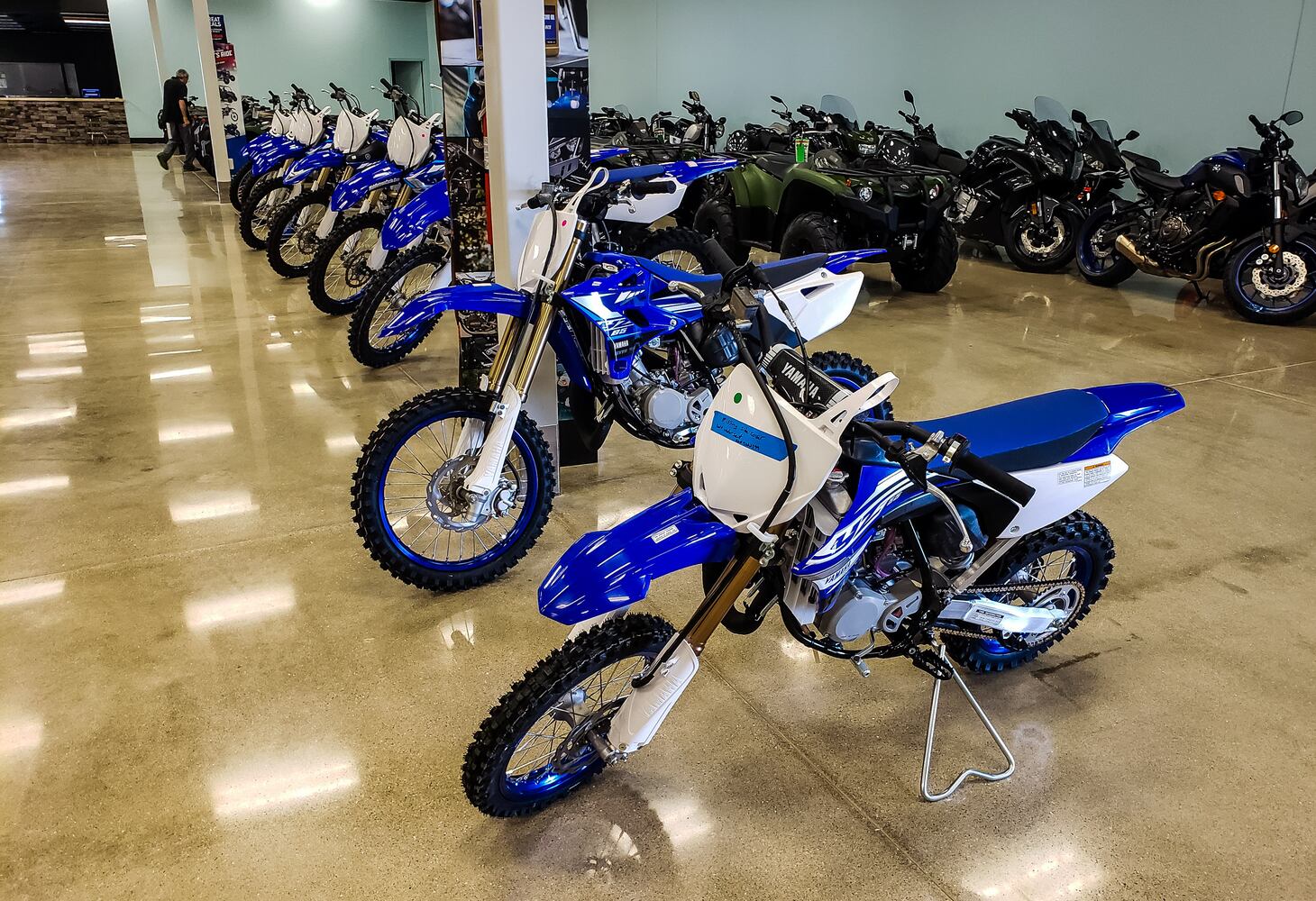 Octane Outlet motorcycle and powersports dealer now open in Middletown