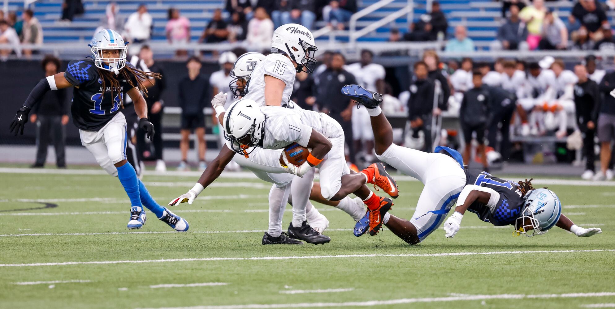 090624 Hamilton vs Lakota East football