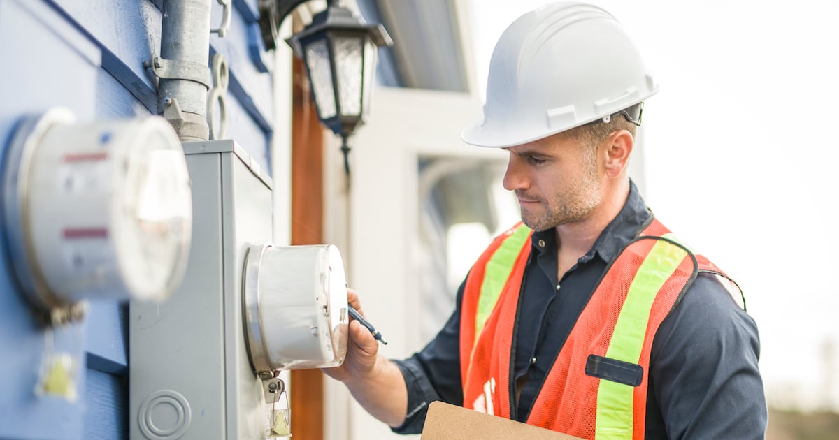 5 ways to decrease energy use at home