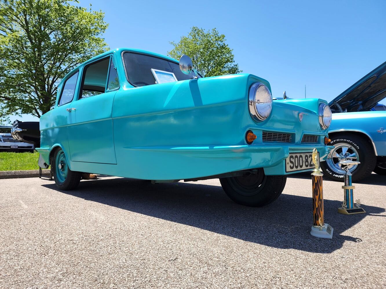 050822 Shriners car show