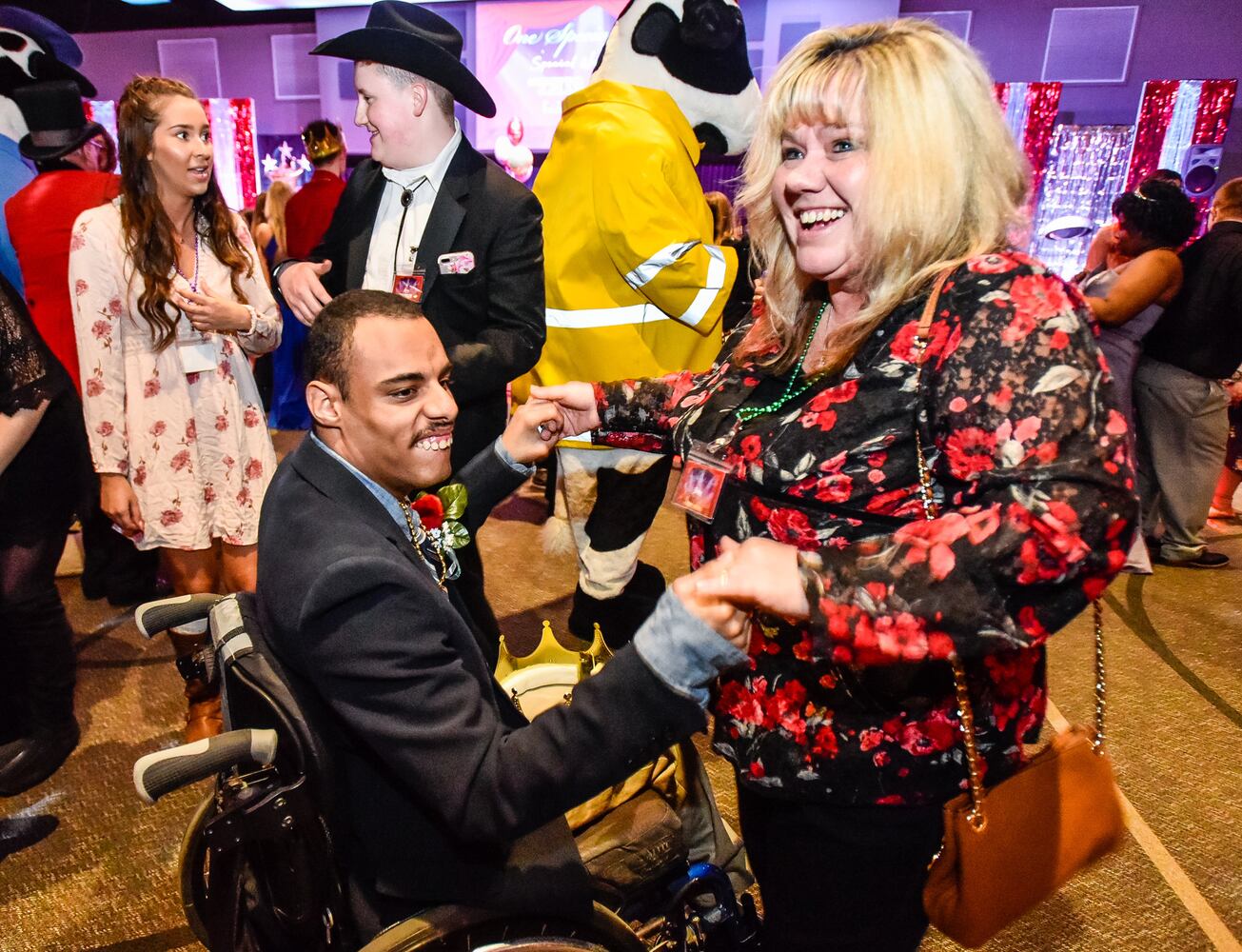 Special needs dance leaves smiles on faces of attendees