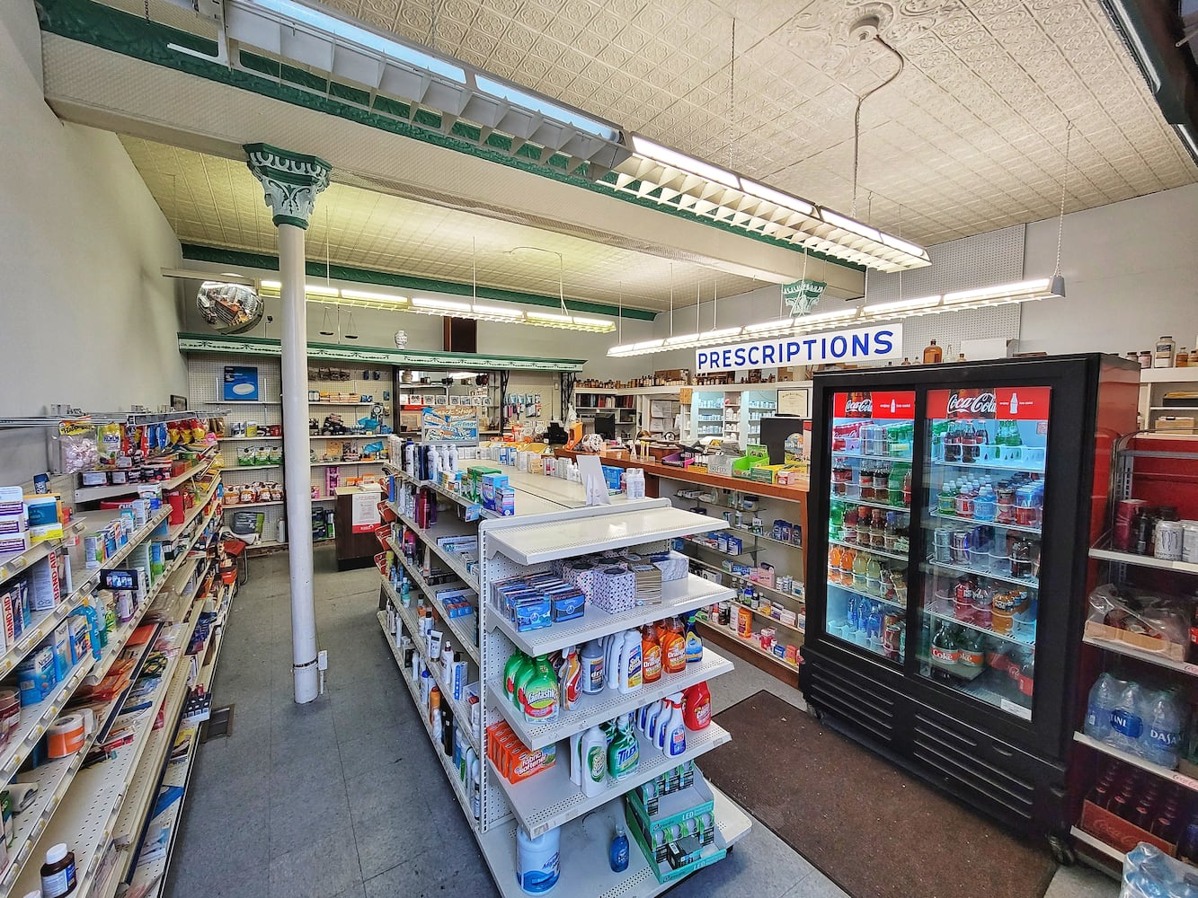 012721 Hughes Pharmacy Hamilton