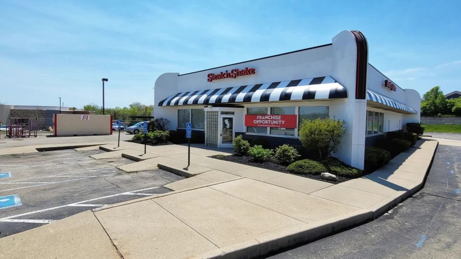 Steak 'n Shake site in Hamilton