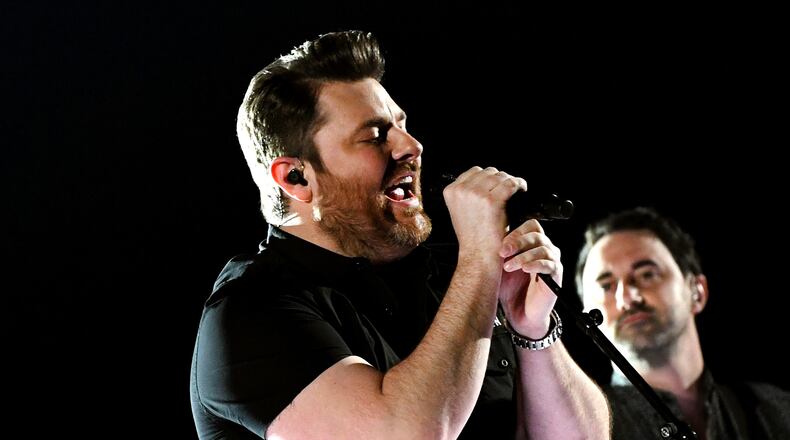 LAS VEGAS, NV - APRIL 15:  Chris Young peforms onstage during the 53rd Academy of Country Music Awards at MGM Grand Garden Arena on April 15, 2018 in Las Vegas, Nevada.  (Photo by Ethan Miller/Getty Images)