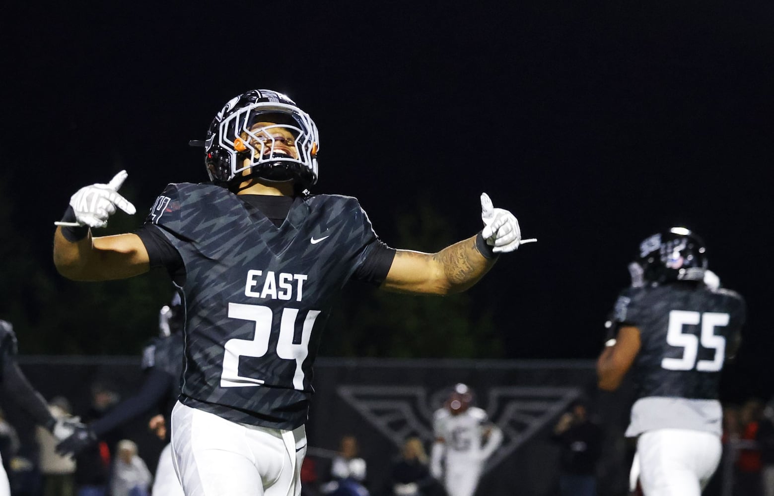 102425 Lakota East vs West football