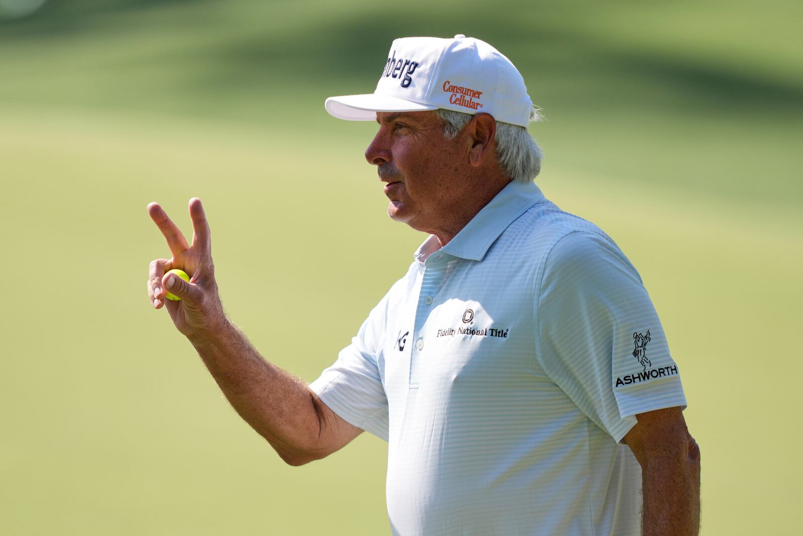 Fred Couples waves after making a putt on the sixth hole during the first round at the Masters golf tournament, Thursday, April 10, 2025, in Augusta, Ga. (AP Photo/Matt Slocum)
