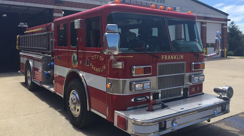 Franklin firefighters have responded to a structure fire in the 200 block of Hemlock St.