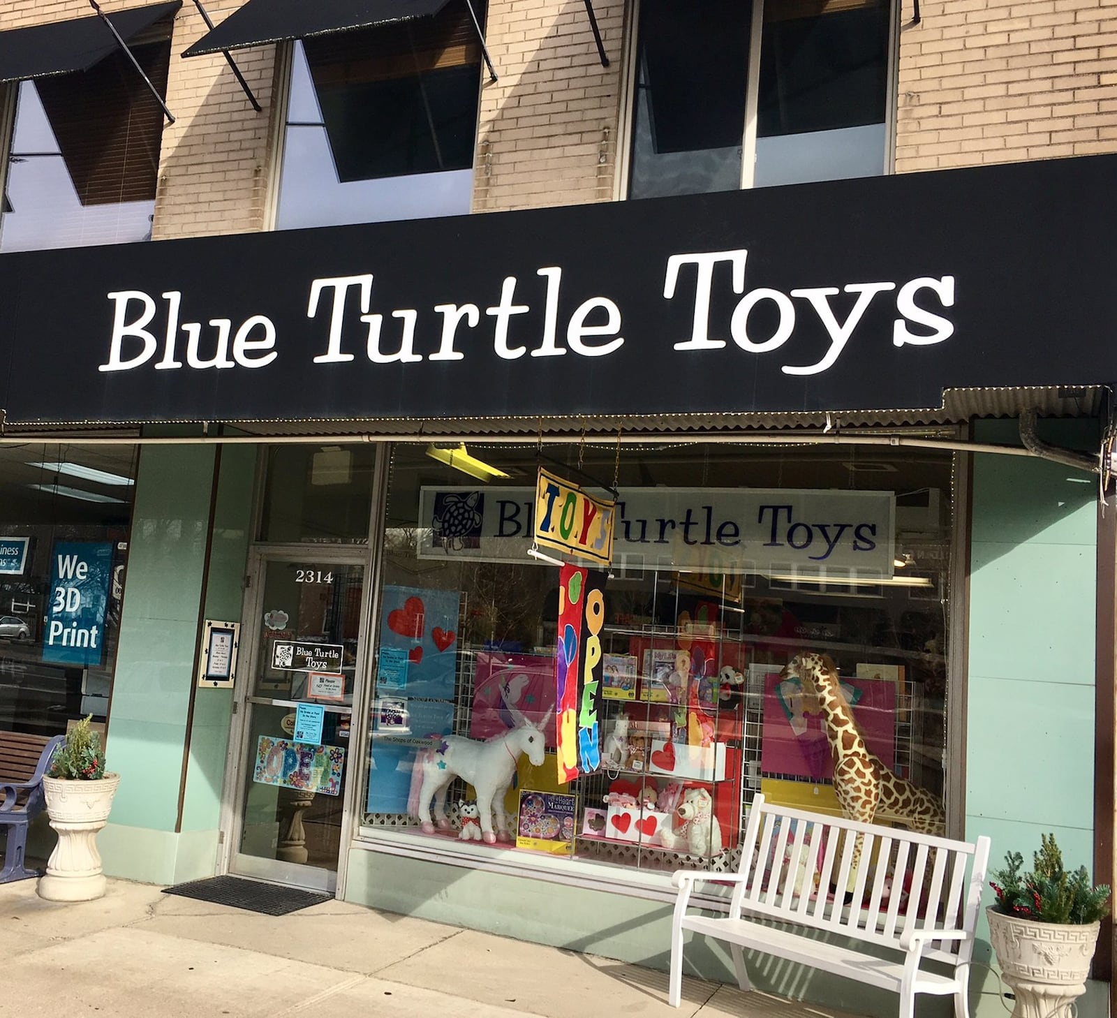 Blue Turtle Toys in Oakwood. LYNN HULSEY/Staff
