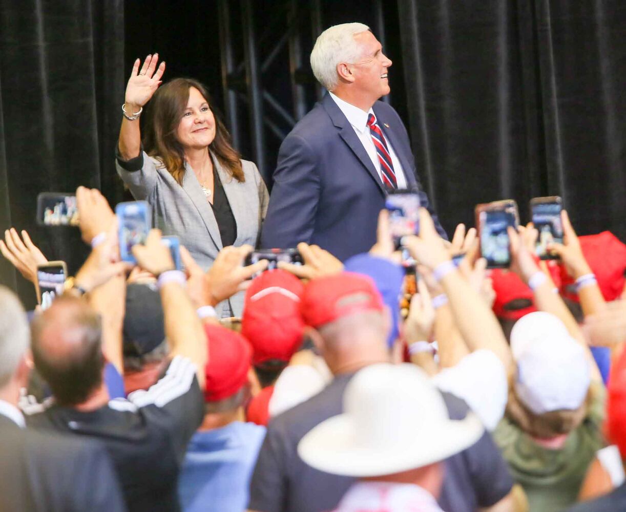 PHOTOS President Donald Trump Keep America Great Rally