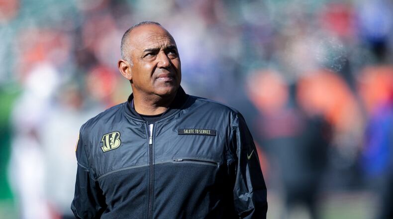 Cincinnati Bengals coach Marvin Lewis looks up to the stands during their 16-12 loss to the Buffalo Bills Sunday, Nov. 20, 2016 at Paul Brown Stadium in Cincinnati. NICK GRAHAM/STAFF