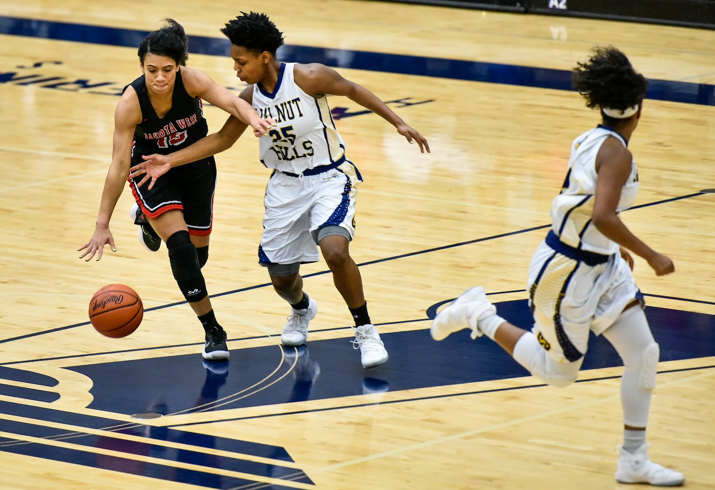 Lakota West vs Walnut Hills girls basketball
