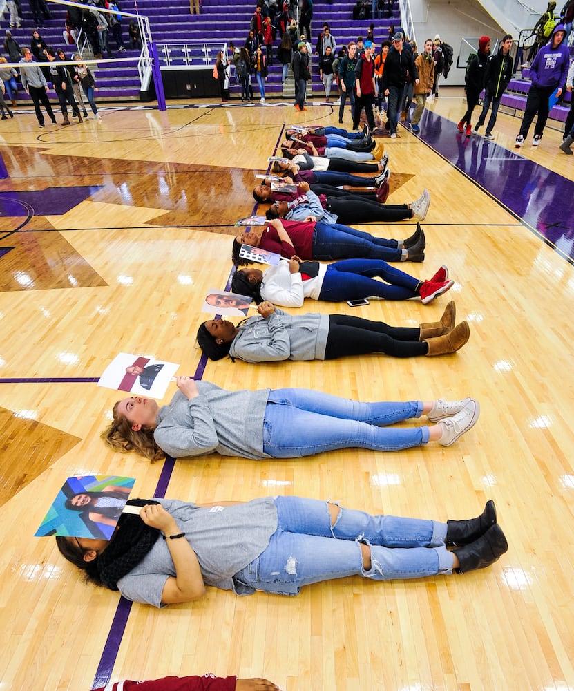 Middletown students participate in National Walk Out event
