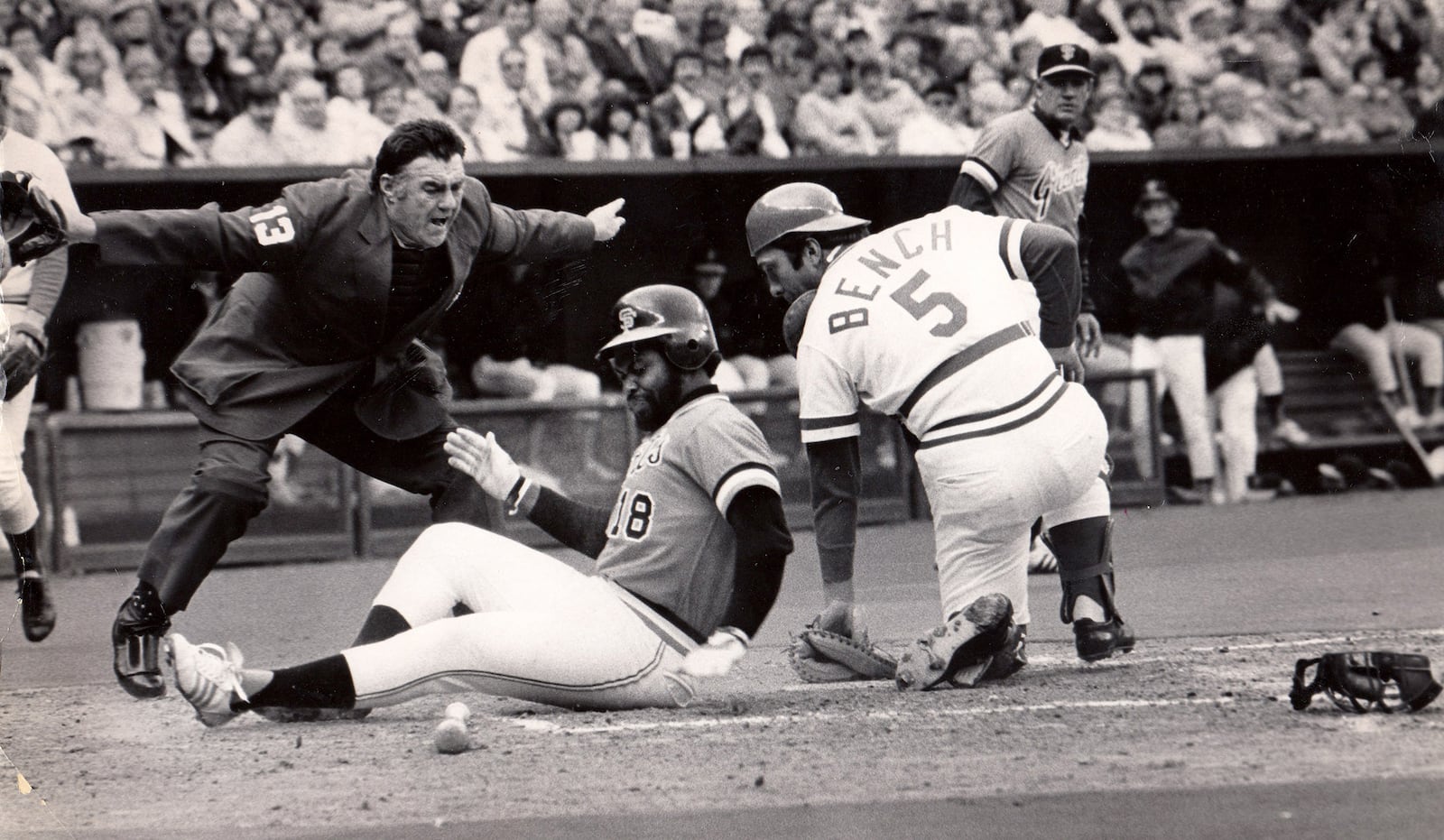 The opening day game for the Cincinnati Reds didn't go well against the San Francisco Giants in 1979. Johnny Bench missed a Ken Griffey throw to the plate that allowed Bill Madlock to score. DAYTON DAILY NEWS ARCHIVE