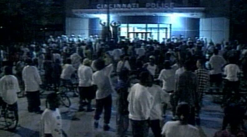 Hundreds gathered outside Cincinnati Police headquarters during civil unrest sparked by the police killings of Black men in Cincinnati, April 2001. WCPO-TV