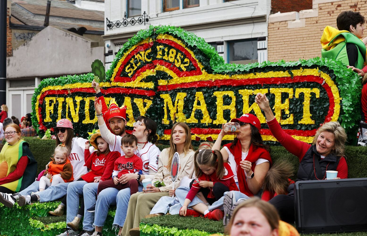 032725 Reds Parade