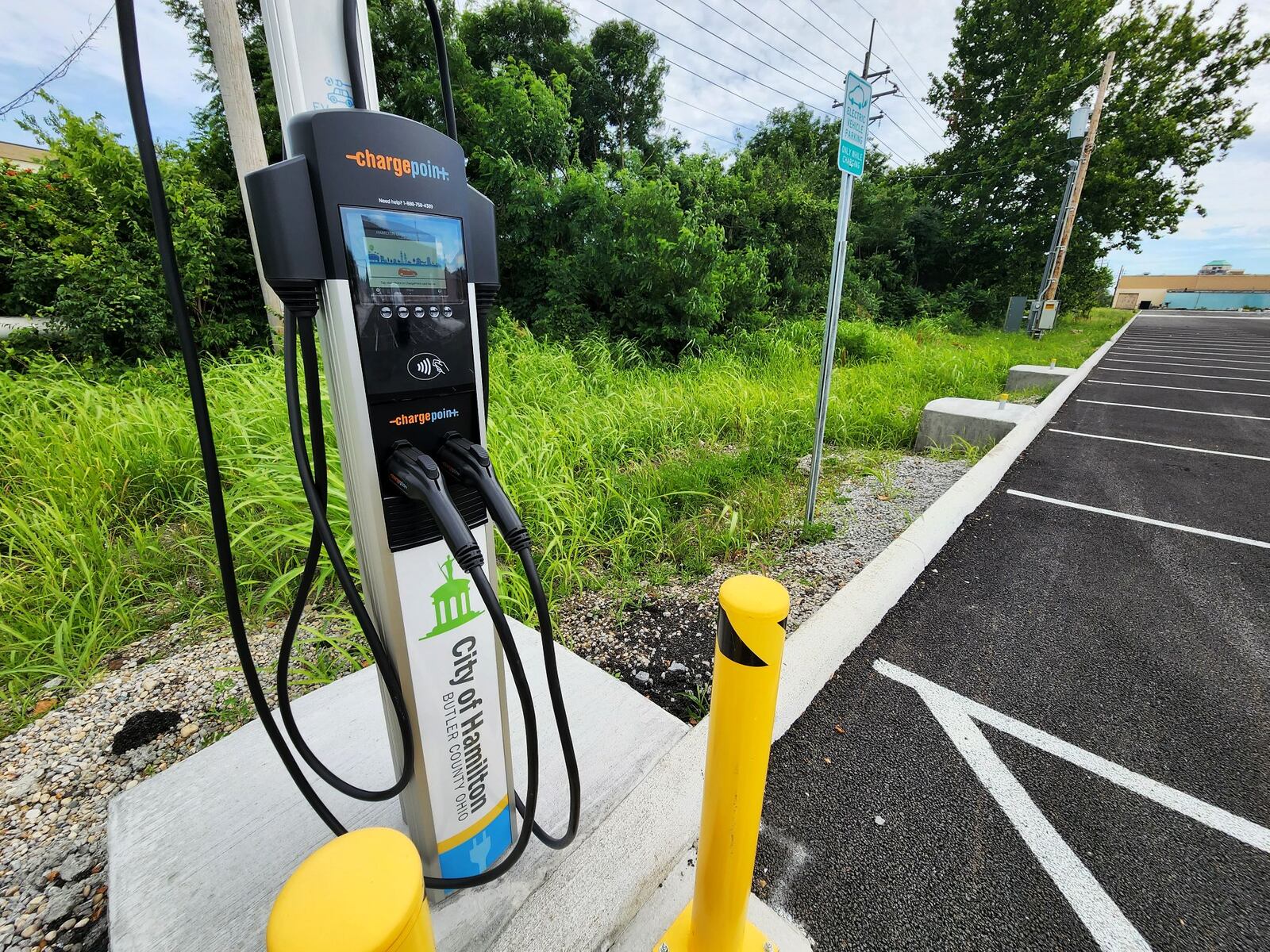 Hamilton has installed three charging points for electric vehicles, or commonly referenced as EVs. Pictured is the one, at 790 N. 3rd St. There are also EV charging points at 123 Main St. and 218 S. 3rd St. NICK GRAHAM/STAFF