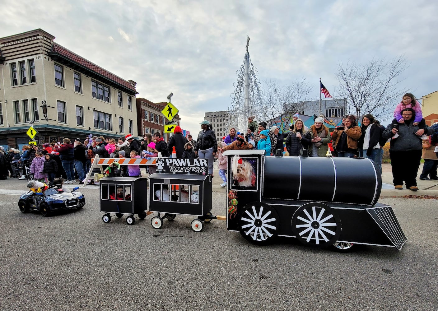 112721 Middletown Santa parade