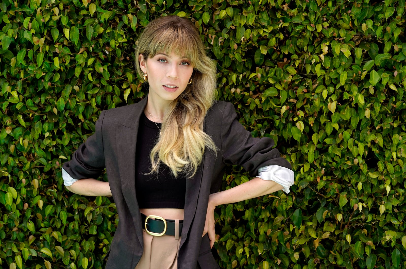 Former actress Jennette McCurdy, author of the memoir "I'm Glad My Mom Died," poses for a portrait, Thursday, July 28, 2022, in Los Angeles. (AP Photo/Chris Pizzello)